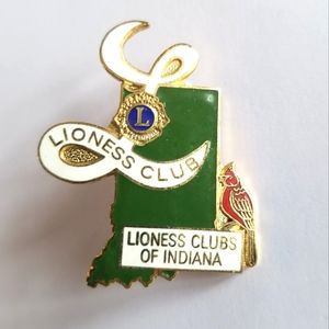 Vintage Lioness Club pin enamel brooch Gold tone metal Lions